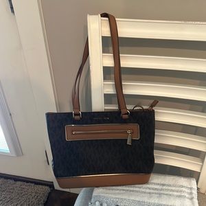Michael Kors stylish purse